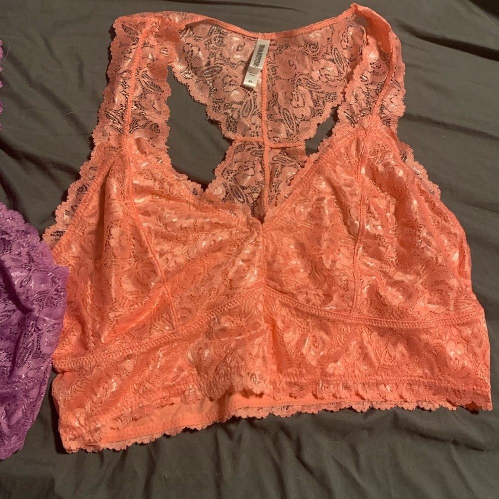 Bralettes - Picture 10 of 12